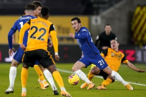 开云APP-克里夫兰骑士内部会议纪要流出：今夜再遭质疑，德甲使命明确，数据趋势出现新变化-开云APP